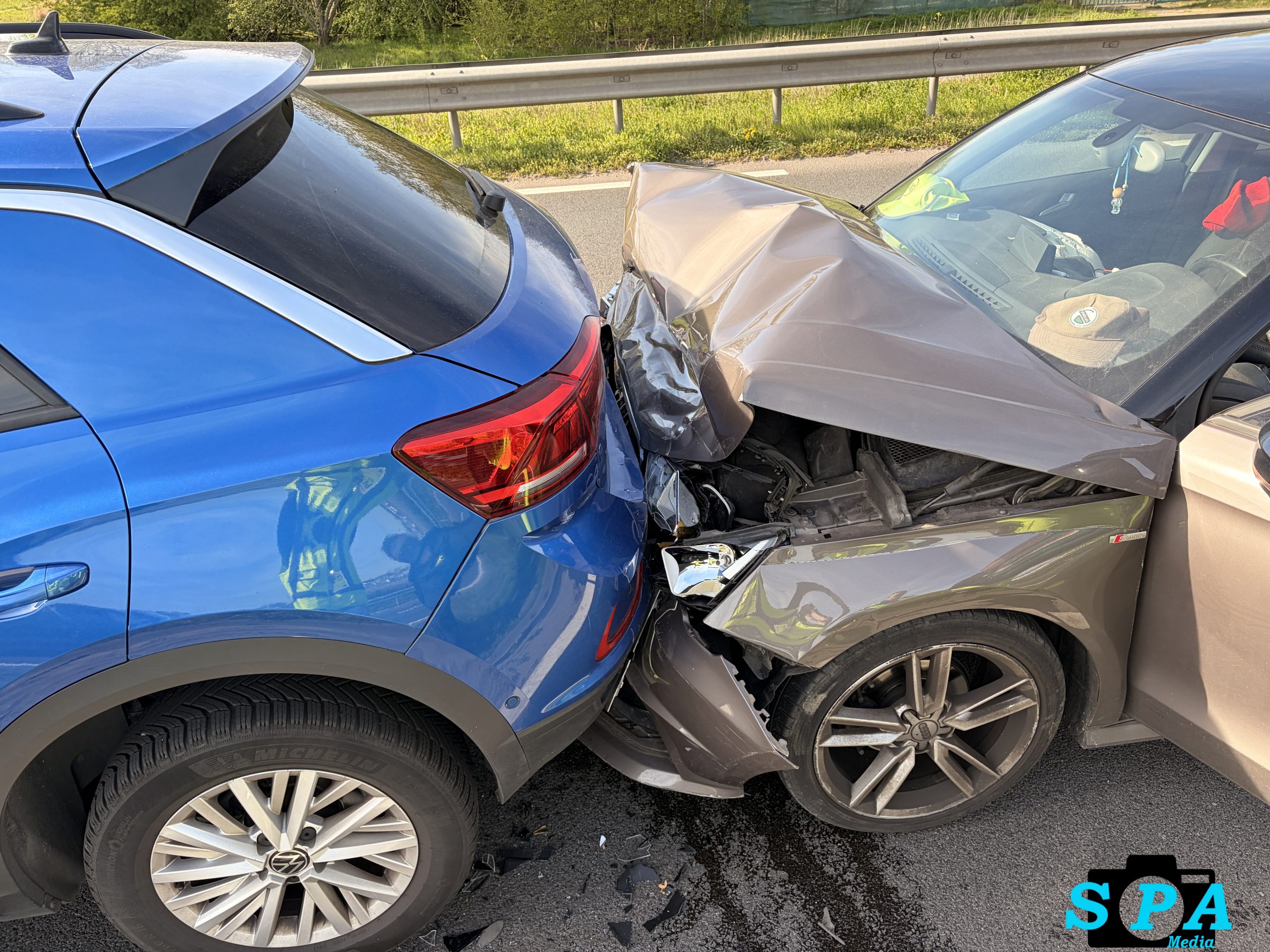 Kop-staart botsing zorgt voor vertraging N209 in Bergschenhoek